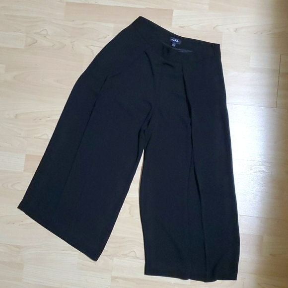 Lord and Taylor wide leg culottes - Picture 1 of 5